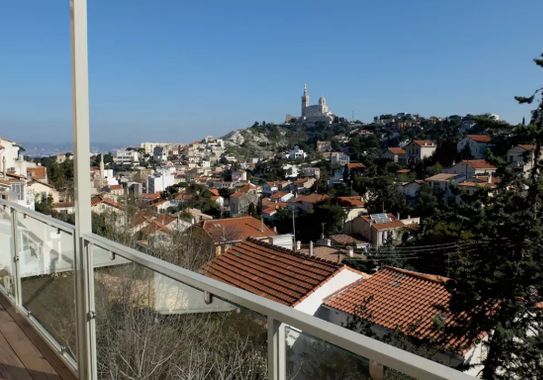 [Série] Tourisme à Marseille #3 Les nuisances, suite 1